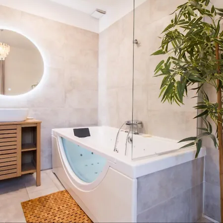 아파트 Detente Avec Jacuzzi Et Piscine 페르피냥